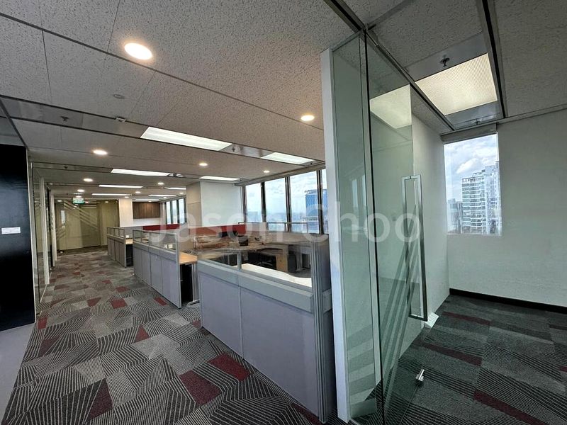 Office for Rent: United Square - Image 7