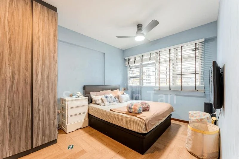 4 Room (4A) HDB for Sale in  441C Bukit Batok West Avenue 8 - Image 4