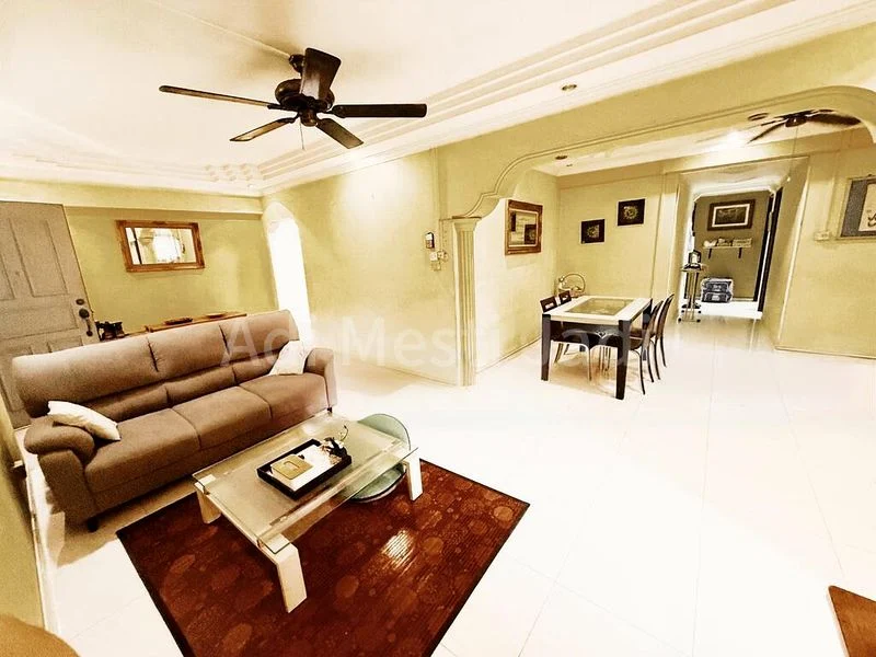 5 Room (5I) HDB for Sale in  897C Woodlands Drive 50 - Image 1