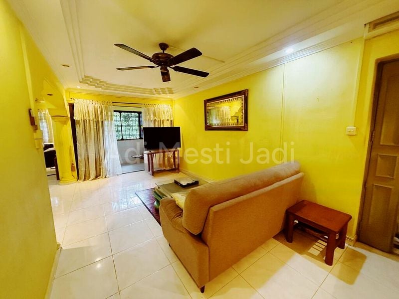 5 Room (5I) HDB for Sale in  897C Woodlands Drive 50 - Image 9