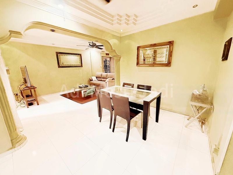 5 Room (5I) HDB for Sale in  897C Woodlands Drive 50 - Image 2
