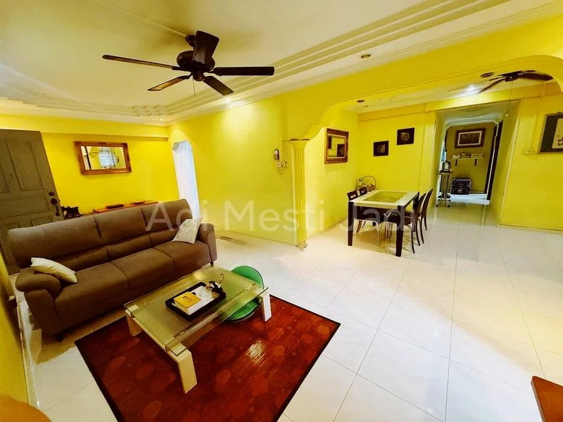 5 Room (5I) HDB for Sale in  897C Woodlands Drive 50 - Image 11