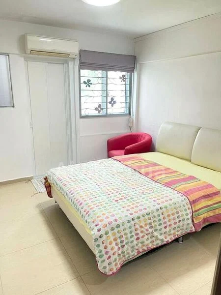 Room (HDB) for Rent in  364 Clementi Avenue 2 - Image 1