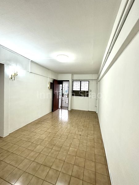 3 Room (3NG) HDB for Sale in 602 Clementi West Street 1 - Image 1