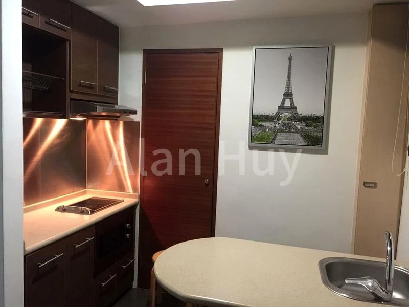 Room Apartment (Condo) for Rent in  International Plaza - Image 10