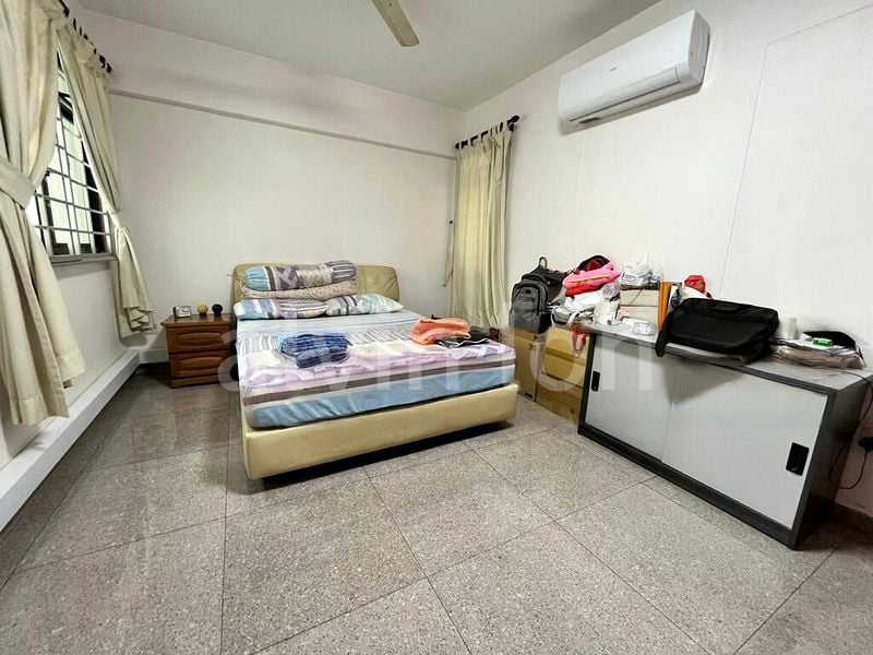 5 Room (5I) HDB for Rent in  322B Anchorvale Drive - Image 2