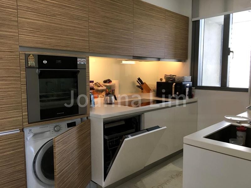 2 Bed Condo for Sale in  Concourse Skyline - Image 8