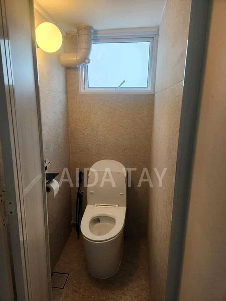 Common Room (HDB) for Rent in  128 Kim Tian Road - Image 11