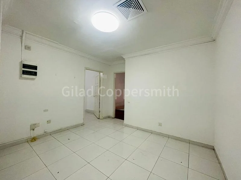 3 Bed Apartment (Condo) for Rent in  336 River Valley - Image 5