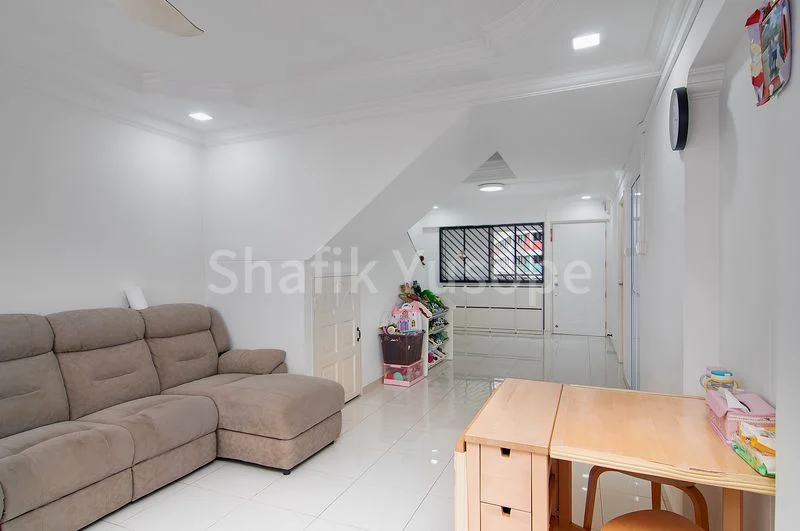 Maisonette HDB for Sale in  282 Choa Chu Kang Avenue 3 - Image 3