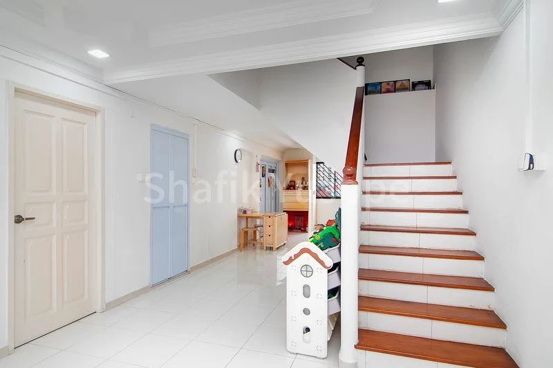 Maisonette HDB for Sale in  282 Choa Chu Kang Avenue 3 - Image 1