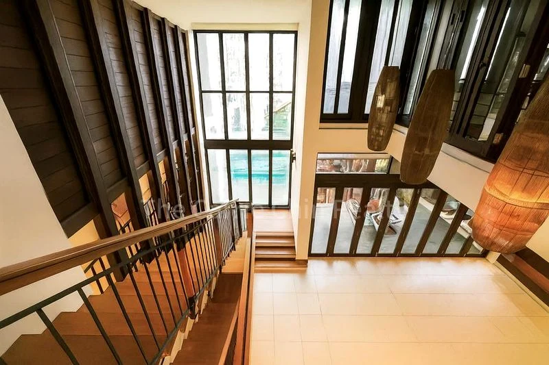 4+1 Bed Bungalow (Landed) for Sale in  The Oceanfront @ Sentosa Cove - Image 1