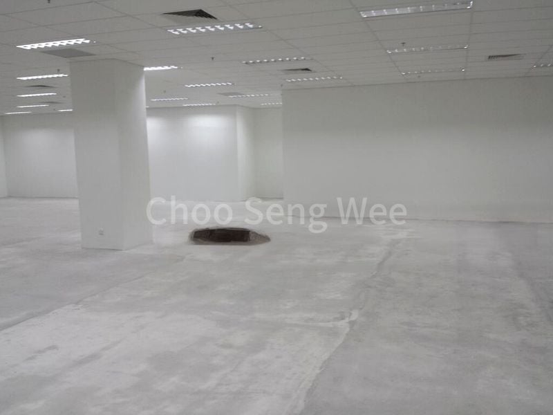 Shop / Shophouse for Rent: Large Ground-Floor Plate Retail Unit in the CBD - Image 4