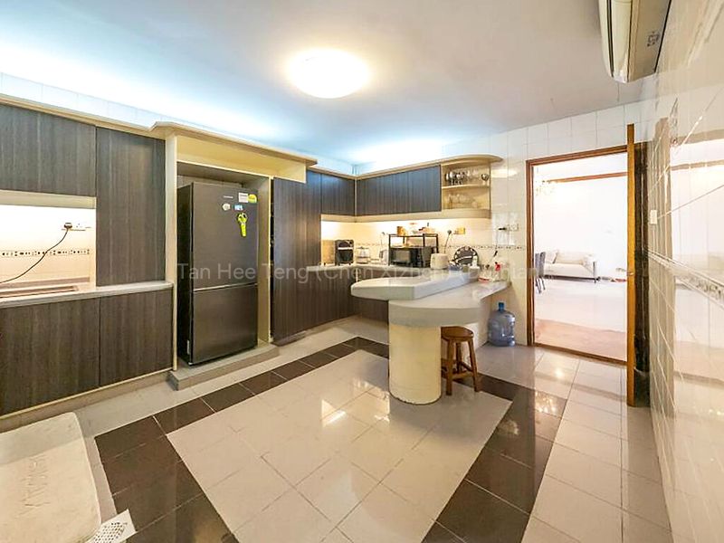 4 Bed Semi-Detached House (Landed) for Sale in  Montrose Terrace - Image 8