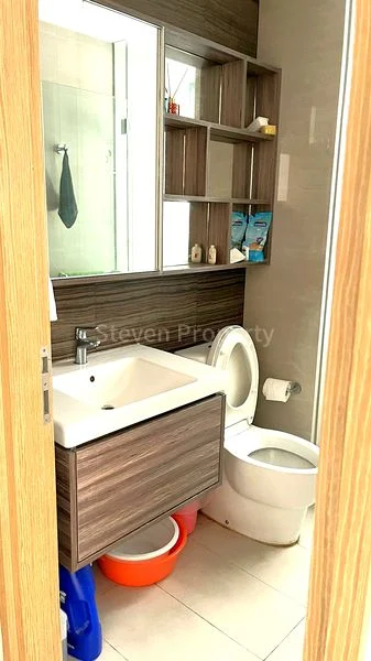 Common Room (Condo) for Rent in  Coco Palms - Image 3