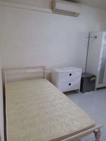 Common Room (HDB) for Rent in  434 Clementi Avenue 3 - Image 2
