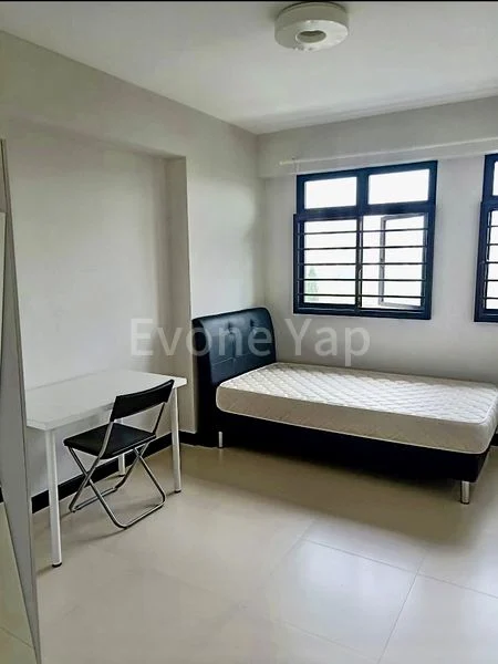 Common Room (HDB) for Rent in 592C Montreal Link - Image 1