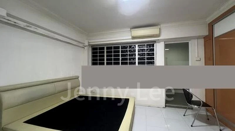 5 Room (5I) HDB for Sale in  229 Tampines Street 23 - Image 3