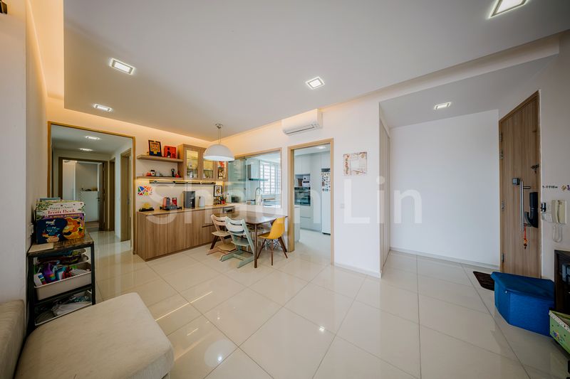 4 Bed Condo for Sale in  Caspian - Image 7