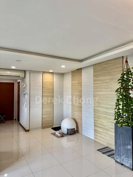 5 Room (5I) HDB for Sale in  338D Anchorvale Crescent - Image 3