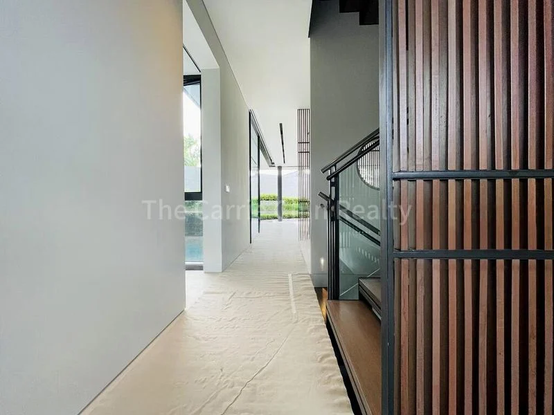 6 Bed Semi-Detached House (Landed) for Sale in  Shamrock Park - Image 8