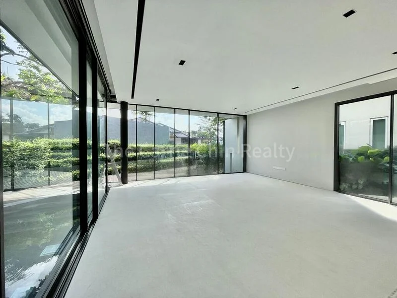 6 Bed Semi-Detached House (Landed) for Sale in  Shamrock Park - Image 9