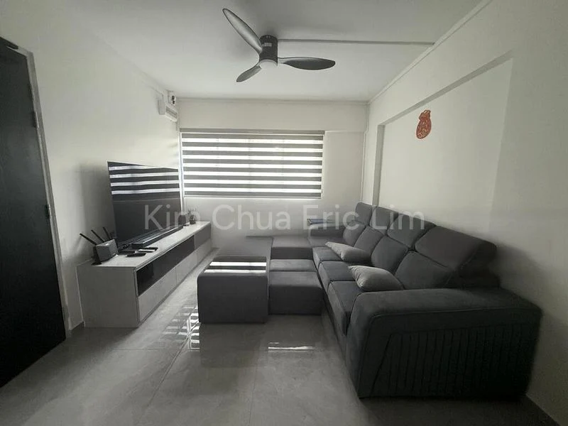 Common Room (HDB) for Rent in  414 Jurong West Street 42 - Image 3