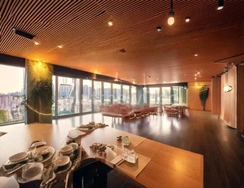 Shop / Shophouse for Rent: Peninsula Shopping Centre - Image 9