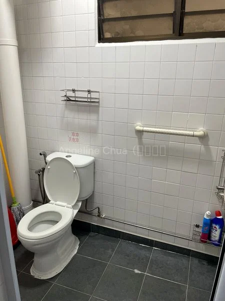 Common Room (HDB) for Rent in  729 Yishun Street 71 - Image 4