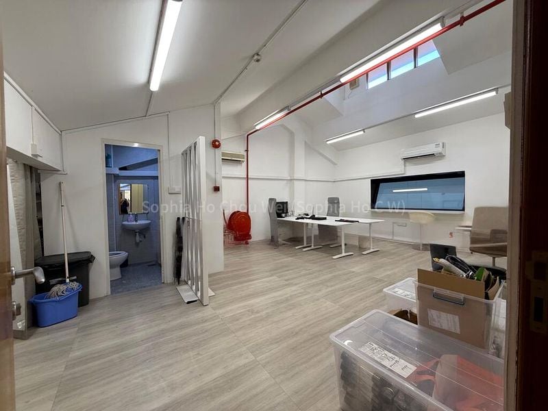 Office for Rent: Bugis Shophouse, Fully-fitted, Great condition ️ Bugis MRT, City Hall. Easy parking near MRT! - Image 2