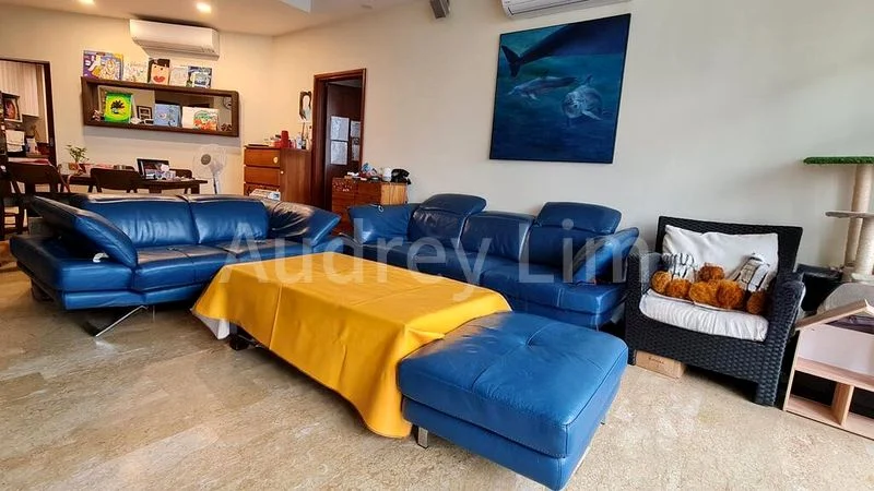 3 Bed Condo for Rent in  Parc Oasis - Image 7