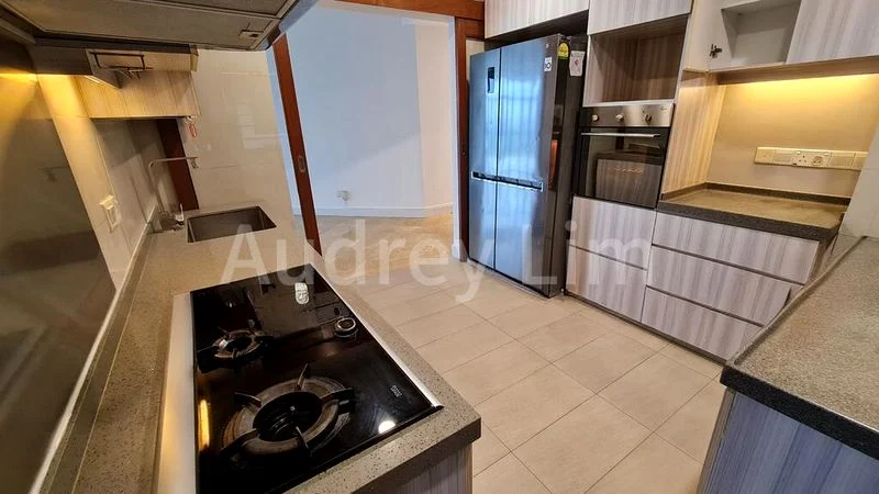 3 Bed Condo for Rent in  Parc Oasis - Image 1