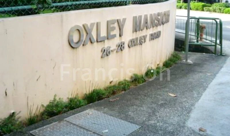 Common Room (Condo) for Rent in  Oxley Mansion - Image 5