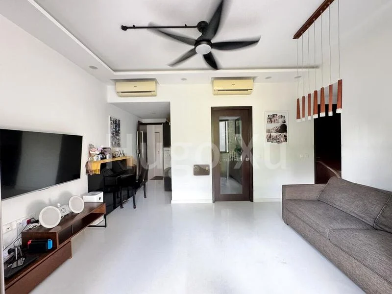 3 Bed Condo for Sale in  The Inflora - Image 3