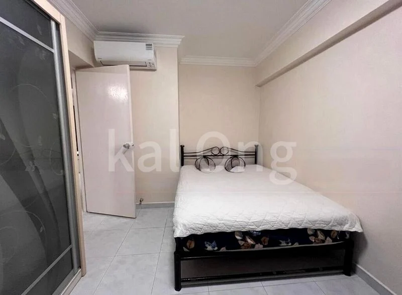 Common Room (HDB) for Rent in  661B Jurong West Street 64 - Image 1