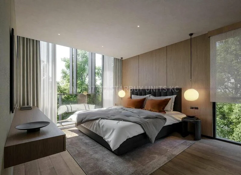 7 Bed Corner Terrace (Landed) for Sale in  Sirat Road - Image 3