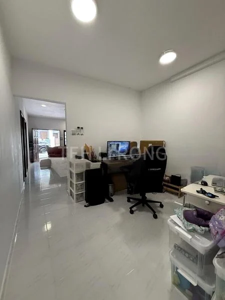 3 Bed Terraced House (Landed) for Rent in  Espira Spring - Image 1