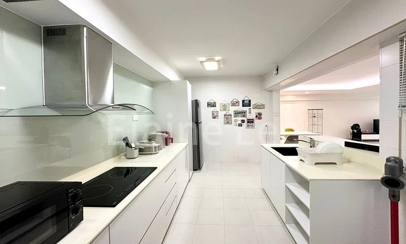 5 Room (5I) HDB for Sale in  649 Punggol Central - Image 9