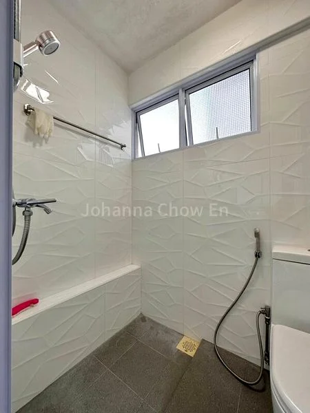 Room (HDB) for Rent in 419 Tampines Street 41 - Image 3