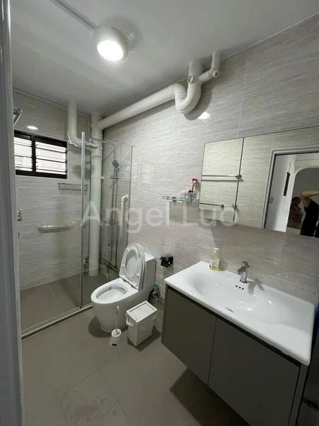 Common Room (HDB) for Rent in  942 Tampines Avenue 5 - Image 7