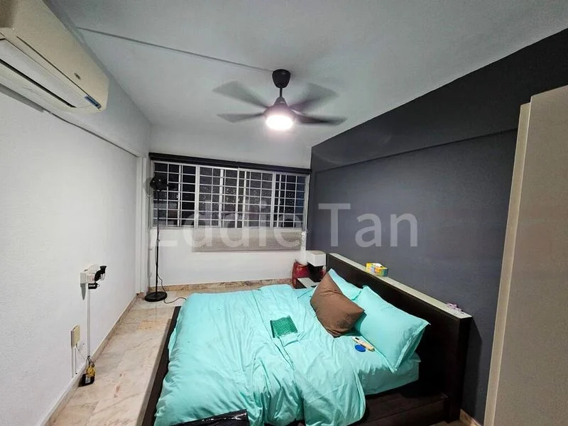 Common Room (HDB) for Rent in  170 Bukit Batok West Avenue 8 - Image 1