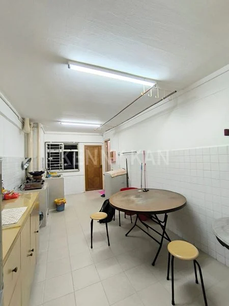 Common Room (HDB) for Rent in  646 Ang Mo Kio Avenue 6 - Image 8