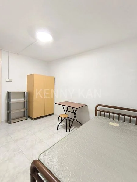 Common Room (HDB) for Rent in  646 Ang Mo Kio Avenue 6 - Image 3