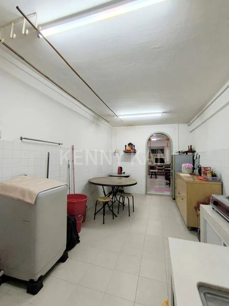 Common Room (HDB) for Rent in  646 Ang Mo Kio Avenue 6 - Image 7