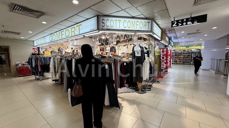 Mall Shop for Rent in Lucky Plaza - Image 9
