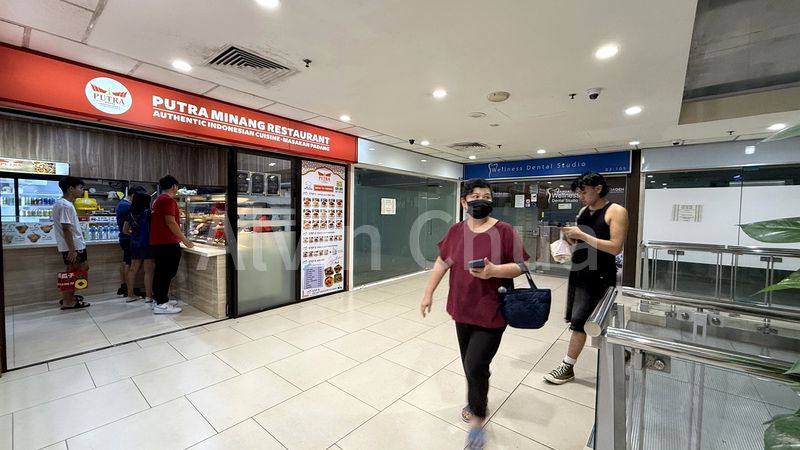 Mall Shop for Rent in Lucky Plaza - Image 24