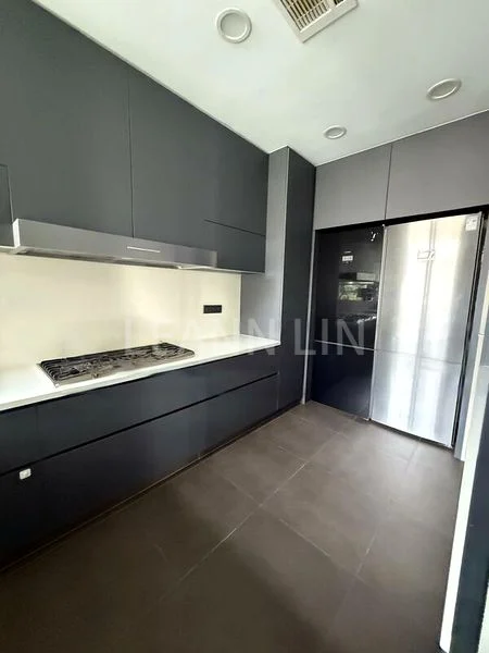 5 Bed Condo for Sale in  Nassim Park Residences - Image 10