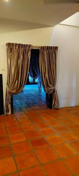 6 Bed Bungalow (Landed) for Rent in  Raffles Park - Image 19