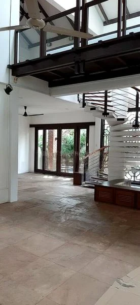 6 Bed Bungalow (Landed) for Rent in  Raffles Park - Image 12