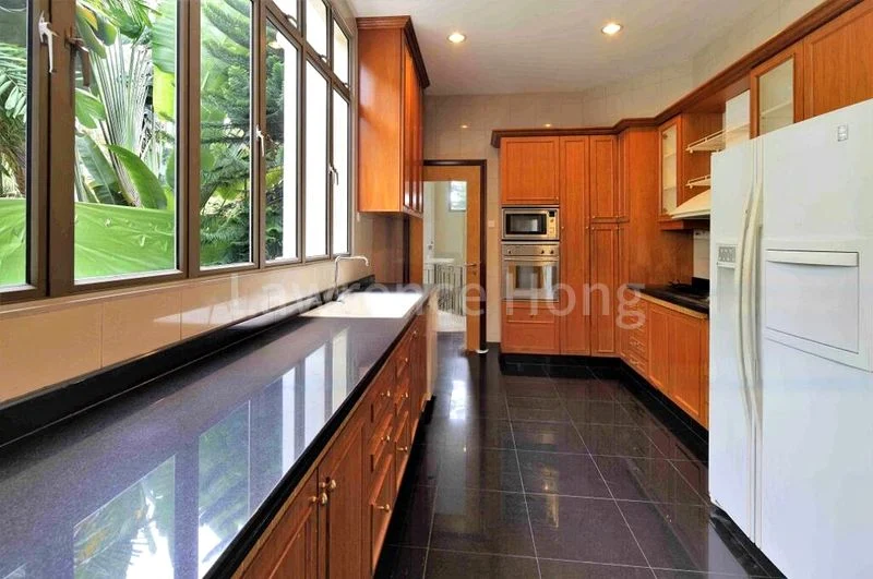 5+1 Bed Bungalow (Landed) for Rent in  Villas Holland - Image 8